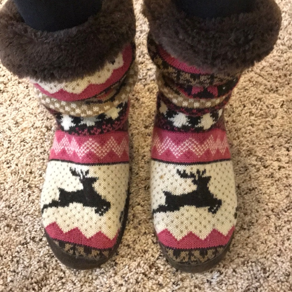 Muk Luks House sleeper.